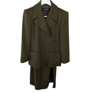 Ellen Tracy Linda Allard Olive Wool Jacket and Skirt